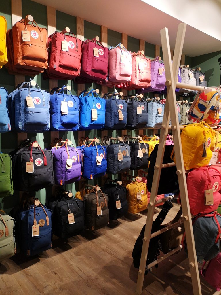 интериорен дизайн на магазин