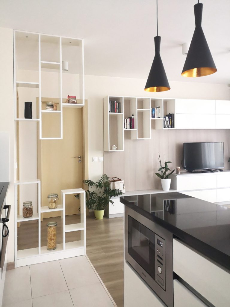 интериорен дизайн хол с кухня