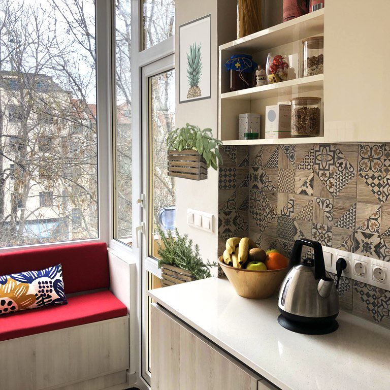 светла и модерна кухня